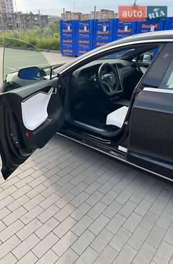 Ліфтбек Tesla Model S 2018 в 