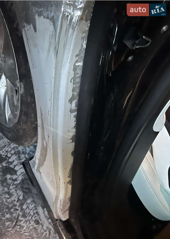 Лифтбек Tesla Model S 2018 в Виннице
