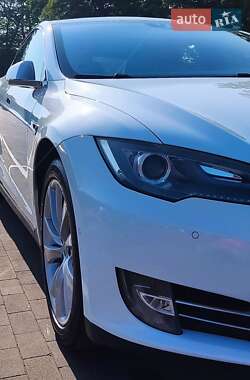 Лифтбек Tesla Model S 2014 в Одессе