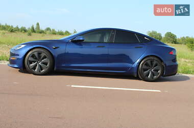 Лифтбек Tesla Model S 2022 в 