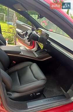 Лифтбек Tesla Model S 2022 в 