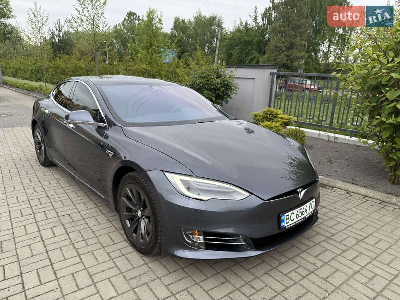 Tesla Model S 2019 Tesla Model S 2019
