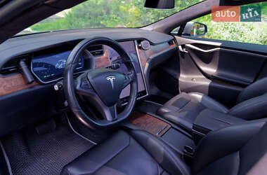 Лифтбек Tesla Model S 2018 в 