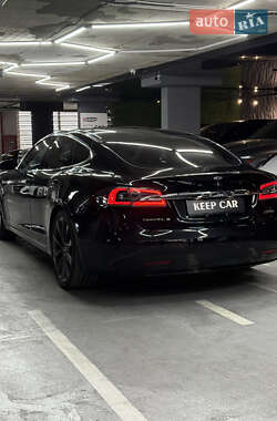 Лифтбек Tesla Model S 2018 в 