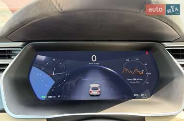 Лифтбек Tesla Model S 2016 в 