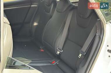 Лифтбек Tesla Model S 2022 в 