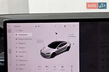 Лифтбек Tesla Model S 2022 в 
