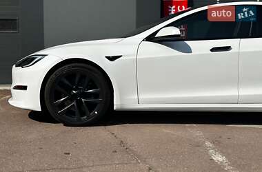 Лифтбек Tesla Model S 2022 в 