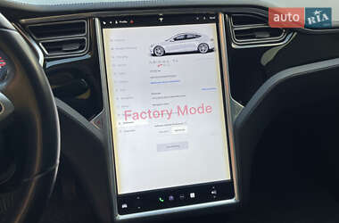 Лифтбек Tesla Model S 2014 в 