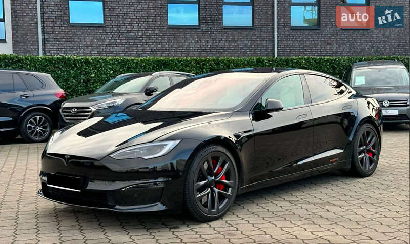 Лифтбек Tesla Model S 2022 в 