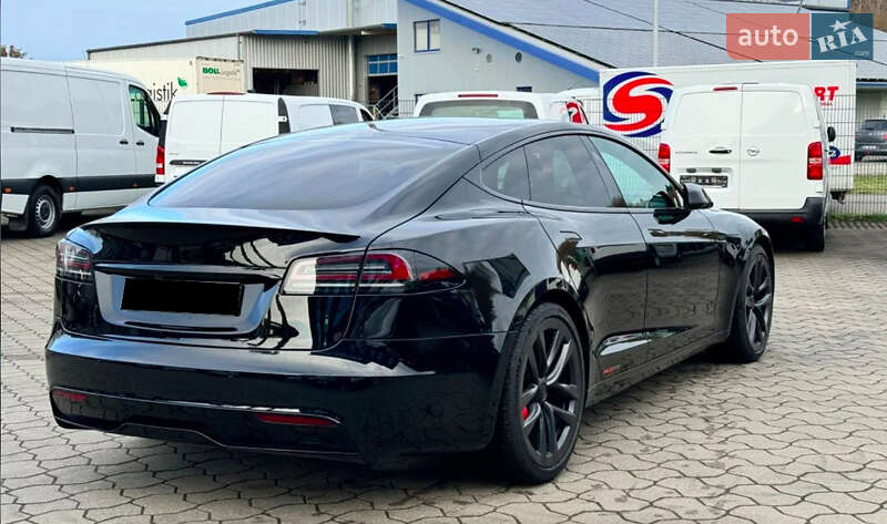 Ліфтбек Tesla Model S 2022 в Одесі