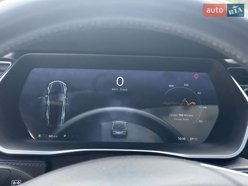 Лифтбек Tesla Model S 2016 в Одессе