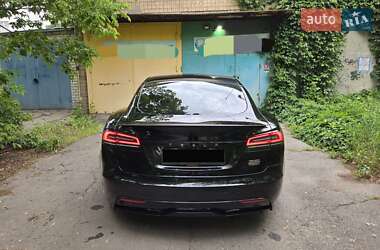 Лифтбек Tesla Model S 2023 в 