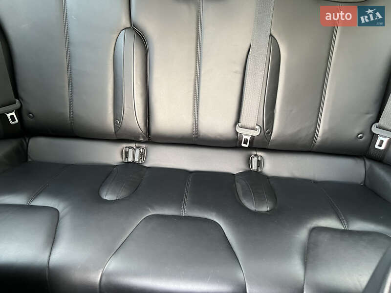 Ліфтбек Tesla Model S 2014 в Житомирі