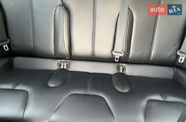 Ліфтбек Tesla Model S 2014 в 