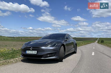 Ліфтбек Tesla Model S 2018 в 