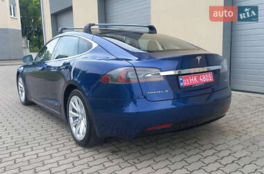 Лифтбек Tesla Model S 2016 в 