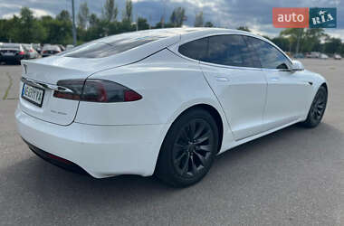 Лифтбек Tesla Model S 2019 в 