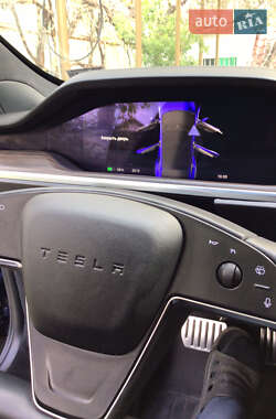 Лифтбек Tesla Model S 2022 в Харькове