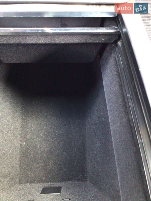 Лифтбек Tesla Model S 2022 в Харькове