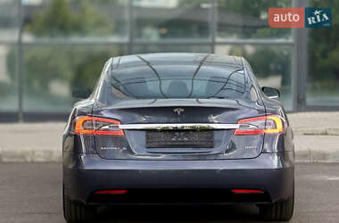 Ліфтбек Tesla Model S 2018 в 