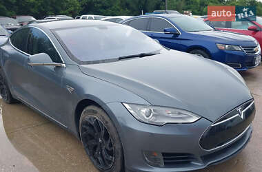 Ліфтбек Tesla Model S 2014 в Львові