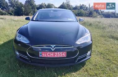 Лифтбек Tesla Model S 2014 в Ивано-Франковске