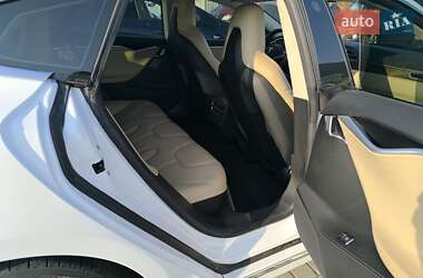 Лифтбек Tesla Model S 2017 в 