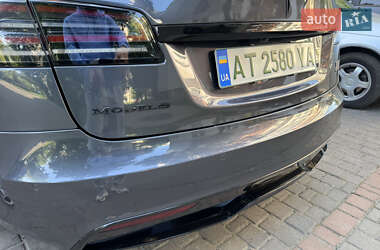 Лифтбек Tesla Model S 2022 в Ивано-Франковске