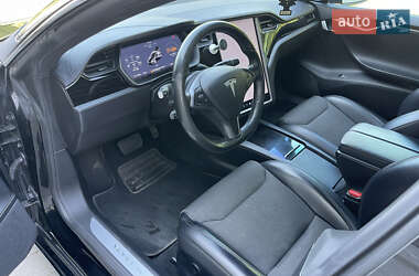Лифтбек Tesla Model S 2019 в 