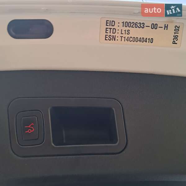 Ліфтбек Tesla Model S 2014 в Вінниці