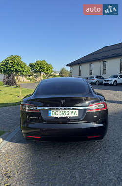 Лифтбек Tesla Model S 2016 в 