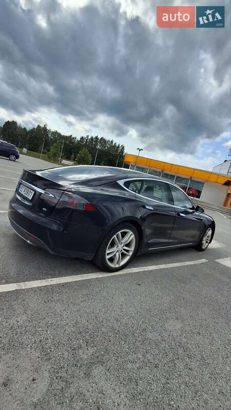 Лифтбек Tesla Model S 2014 в Одессе фото 2 Лифтбек Tesla Model S 2014 в Одессе