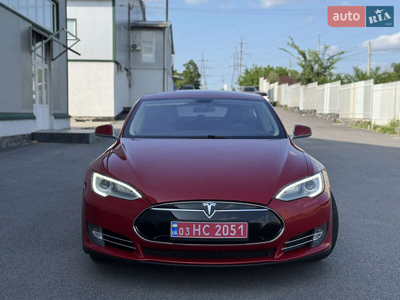 Лифтбек Tesla Model S 2014 в Виннице фото 3 Лифтбек Tesla Model S 2014 в Виннице