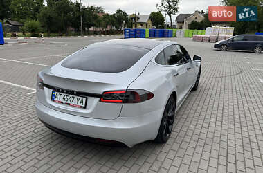 Лифтбек Tesla Model S 2017 в 