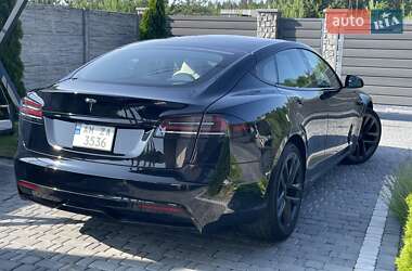 Лифтбек Tesla Model S 2022 в 