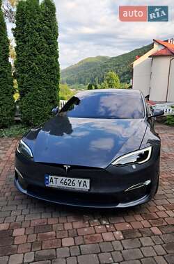 Лифтбек Tesla Model S 2021 в 