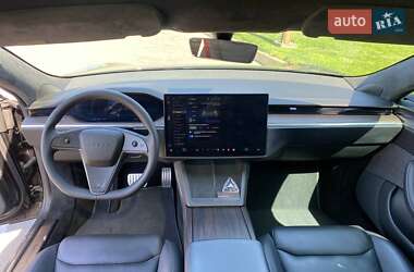 Лифтбек Tesla Model S 2021 в 