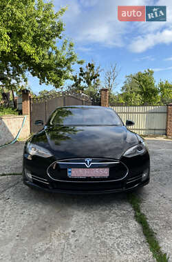 Ліфтбек Tesla Model S 2015 в 
