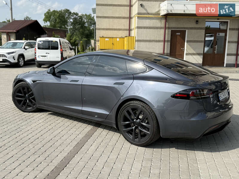 Лифтбек Tesla Model S 2022 в Шептицькому