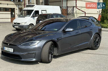 Лифтбек Tesla Model S 2022 в Львове