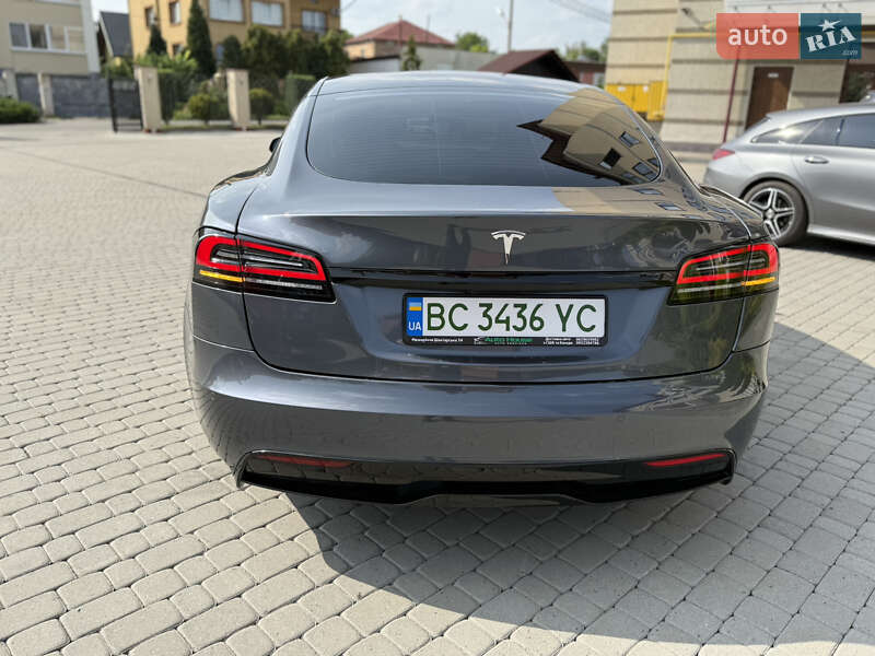 Лифтбек Tesla Model S 2022 в Шептицькому