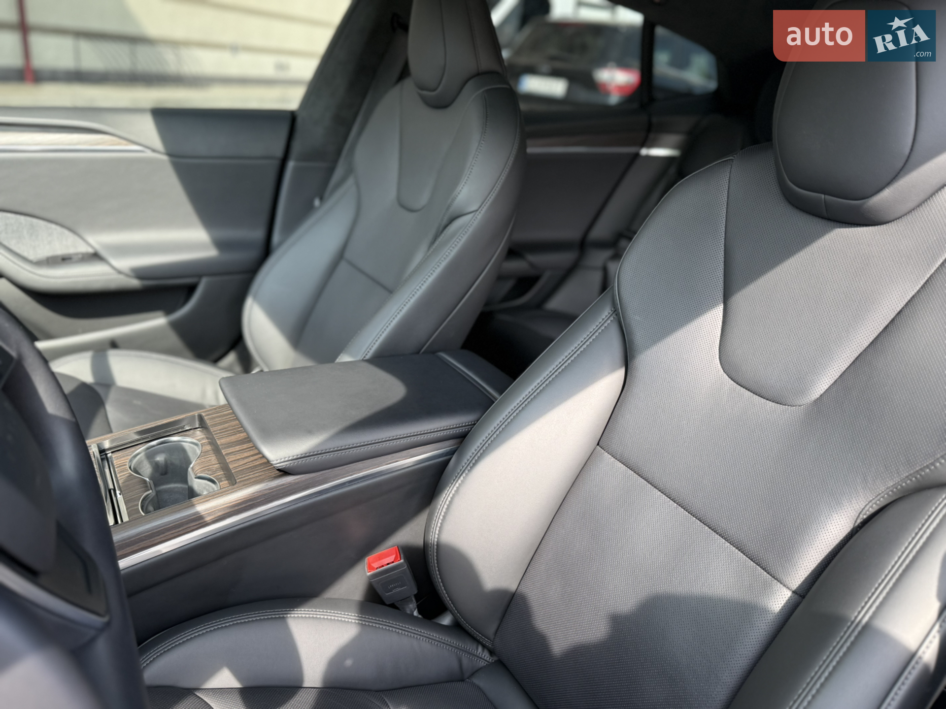 2022 Tesla Model S - мініатюра 20