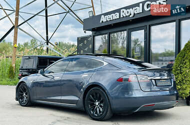 Лифтбек Tesla Model S 2016 в 