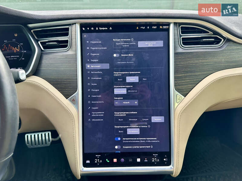 Лифтбек Tesla Model S 2015 в Киеве