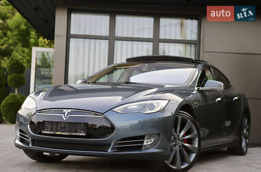 Лифтбек Tesla Model S 2014 в Дрогобыче