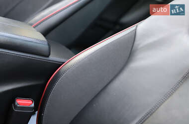Лифтбек Tesla Model S 2014 в 