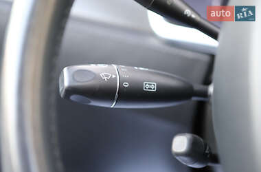 Лифтбек Tesla Model S 2014 в 