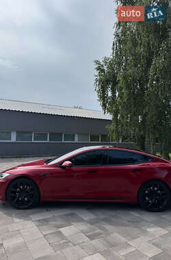 Лифтбек Tesla Model S 2018 в 