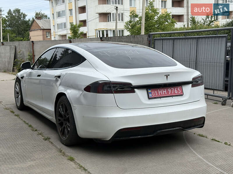 Лифтбек Tesla Model S 2021 в Владимире фото 8 Лифтбек Tesla Model S 2021 в Владимире